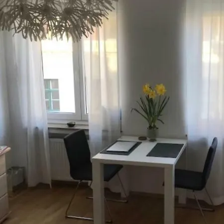 Small Oase With Balkony & View Over Munich